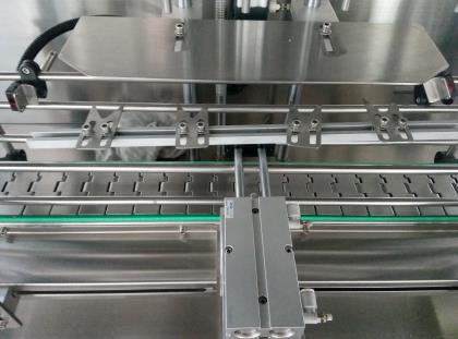 全自動花生油灌裝機